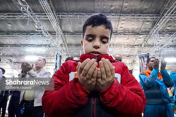گزارش تصویری | اقامه نماز عید فطر در آرامستان بهشت رضا (ع) مشهد
