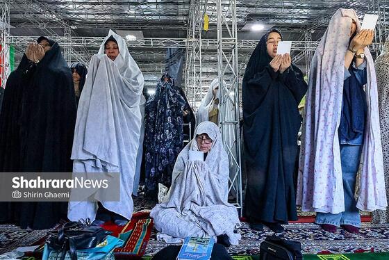 گزارش تصویری | اقامه نماز عید فطر در آرامستان بهشت رضا (ع) مشهد