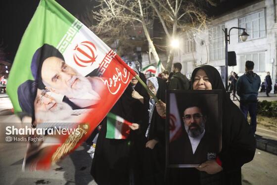 گزارش تصویری | حضور مردم مشهد در خیابان‌های شهر (۱ فروردین ۱۴۰۵)