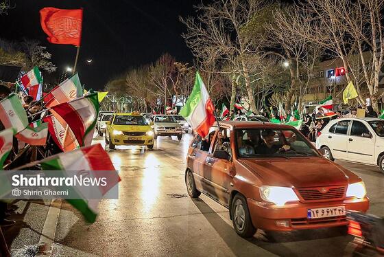 گزارش تصویری | حضور مردم مشهد در خیابان‌های شهر (۲ فروردین ۱۴۰۵)