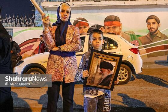 گزارش تصویری | حضور مردم مشهد در خیابان‌های شهر 
(3 فروردین ۱۴۰۵)