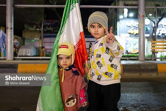 گزارش تصویری | حضور مردم مشهد در خیابان‌های شهر 
(3 فروردین ۱۴۰۵)