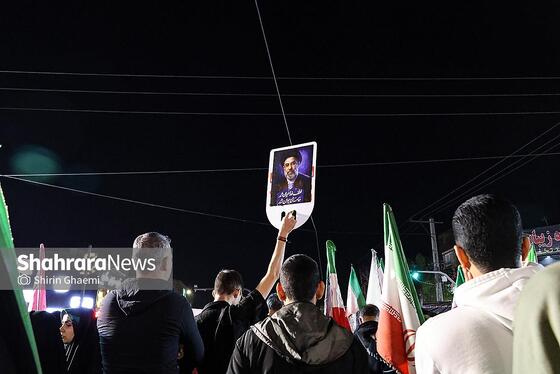 گزارش تصویری | حضور مردم مشهد در خیابان‌های شهر 
(3 فروردین ۱۴۰۵)