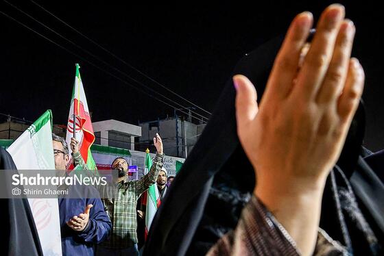 گزارش تصویری | حضور مردم مشهد در خیابان‌های شهر 
(3 فروردین ۱۴۰۵)