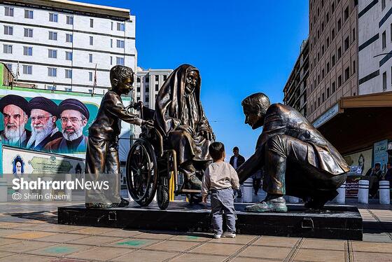 گزارش تصویری | المان‌های نوروزی در خیابان‌های مشهد ۱۴۰۵