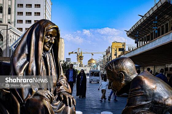 گزارش تصویری | المان‌های نوروزی در خیابان‌های مشهد ۱۴۰۵
