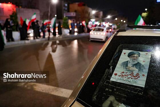 گزارش تصویری | حضور پرشور مشهدی‌ها در بیست و چهارمین شب اجتماعات خودجوش مردمی