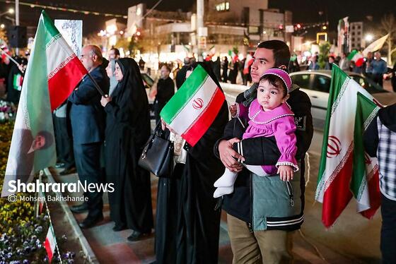 گزارش تصویری | حضور پرشور مشهدی‌ها در بیست و چهارمین شب اجتماعات خودجوش مردمی
