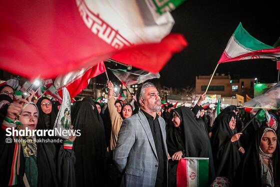 گزارش تصویری | حضور پرشور مشهدی‌ها در بیست و چهارمین شب اجتماعات خودجوش مردمی