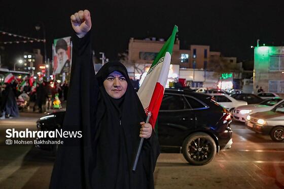 گزارش تصویری | حضور پرشور مشهدی‌ها در بیست و چهارمین شب اجتماعات خودجوش مردمی