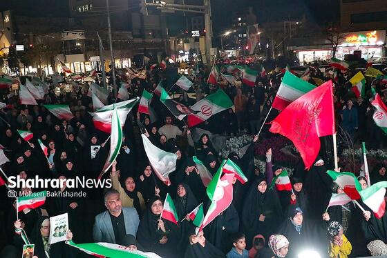 گزارش تصویری | حضور پرشور مشهدی‌ها در بیست و چهارمین شب اجتماعات خودجوش مردمی