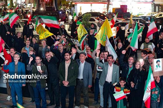 گزارش تصویری | حضور پرشور مشهدی‌ها در بیست و چهارمین شب اجتماعات خودجوش مردمی