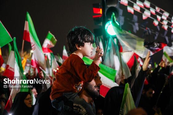 گزارش تصویری | اجتماع به عشق وطن