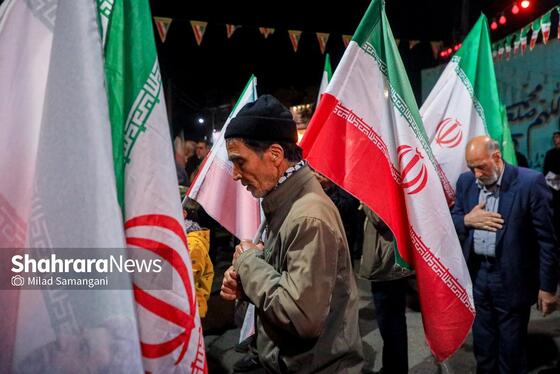 گزارش تصویری | حضور مردم مشهد در خیابان‌های شهر (۵ فروردین ۱۴۰۵)