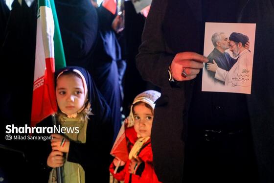 گزارش تصویری | حضور مردم مشهد در خیابان‌های شهر (۵ فروردین ۱۴۰۵)