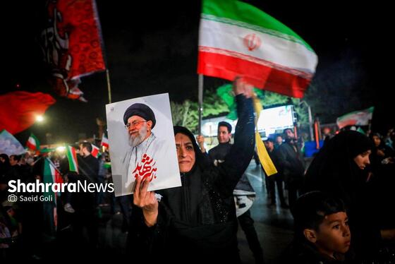 حضور مردم مشهد در بیست و ششمین شب از حماسه ملی علیه دشمنان ایران(۶ فروردین ۱۴۰۵)