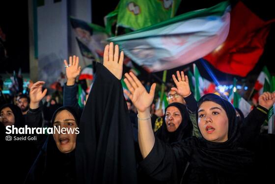 حضور مردم مشهد در بیست و ششمین شب از حماسه ملی علیه دشمنان ایران(۶ فروردین ۱۴۰۵)