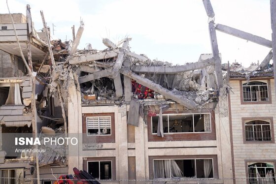 گزارش تصویری | باز هم مناطق مسکونی باز هم غیر نظامیان بی‌گناه هدف تجاوز آمریکایی و صهیونیستی قرار گرفتند