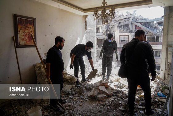 گزارش تصویری | باز هم مناطق مسکونی باز هم غیر نظامیان بی‌گناه هدف تجاوز آمریکایی و صهیونیستی قرار گرفتند