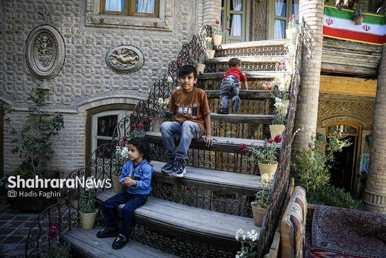 گزارش تصویری | مسافران نوروزی در خانه داروغه مشهد