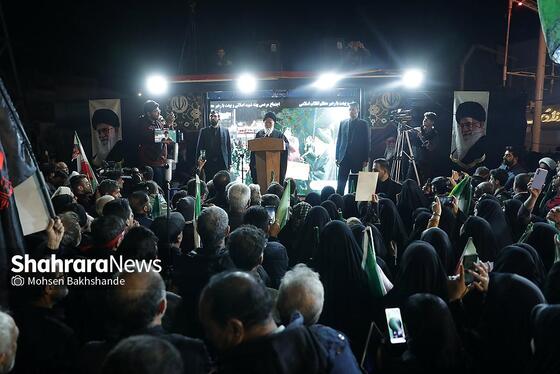 گزارش تصویری | بیست و نهمین شب حضور حماسی مردم با حضور امام جمعه مشهد