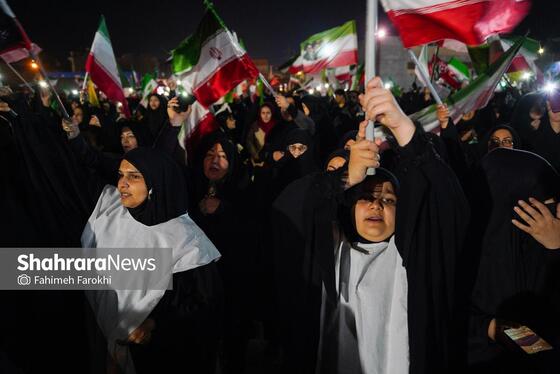 گزارش تصویری | سی‌امین شب حضور حماسی مردم در خیابان‌ها