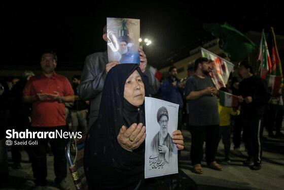 گزارش تصویری | بیعت مهاجران افغانستانی با حضور در عرصه میدان شهدای مشهد با رهبر انقلاب اسلامی