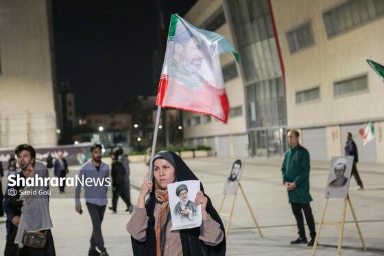 گزارش تصویری | بیعت مهاجران افغانستانی با حضور در عرصه میدان شهدای مشهد با رهبر انقلاب اسلامی