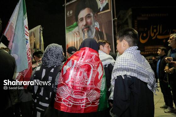 گزارش تصویری | بیعت مهاجران افغانستانی با حضور در عرصه میدان شهدای مشهد با رهبر انقلاب اسلامی