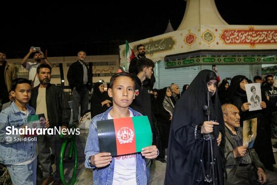 گزارش تصویری | بیعت مهاجران افغانستانی با حضور در عرصه میدان شهدای مشهد با رهبر انقلاب اسلامی