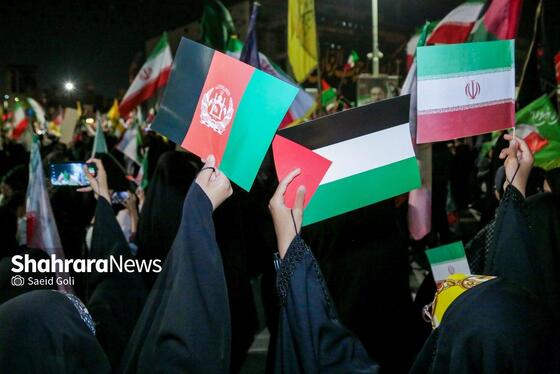 گزارش تصویری | بیعت مهاجران افغانستانی با حضور در عرصه میدان شهدای مشهد با رهبر انقلاب اسلامی