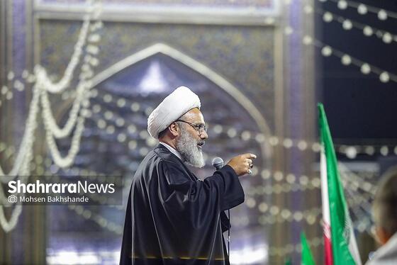 گزارش تصویری | اجتماع مردم مشهد در حرم مطهر رضوی