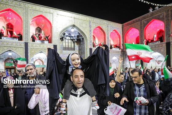 گزارش تصویری | اجتماع مردم مشهد در حرم مطهر رضوی