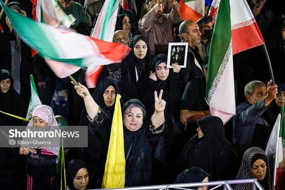 گزارش تصویری | سی‌ویکمین شب حضور حماسی مردم در خیابان‌ها