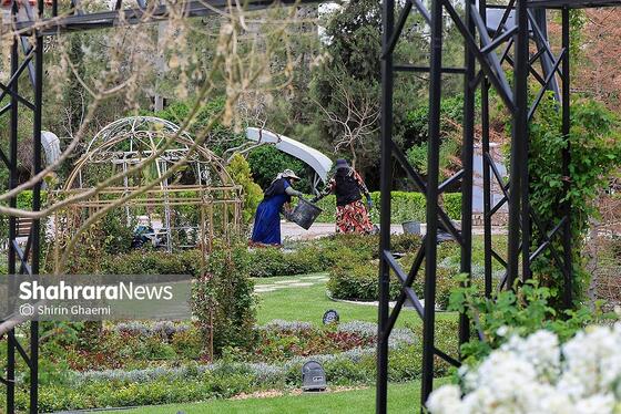 گزارش تصویری | باغ گلهای مشهد میزبان بازدید کننده گان نوروزی