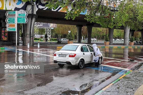 گزارش تصویری | شهر مشهد زیر بارش رحمت الهی در روز ۱۲ فروردین