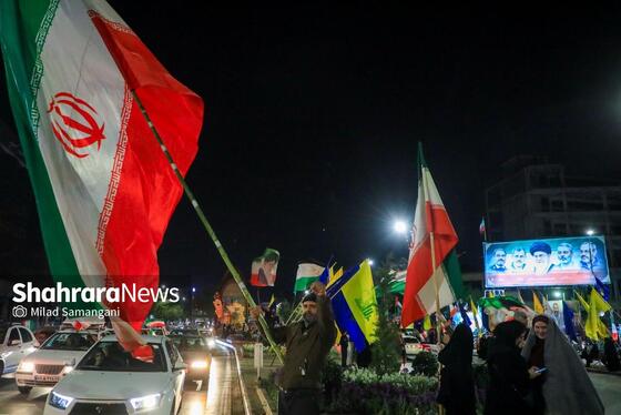 گزارش تصویری | سی‌وسومین شب حضور حماسی مردم مشهد در خیابان‌ها