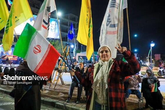 گزارش تصویری | سی‌وسومین شب حضور حماسی مردم مشهد در خیابان‌ها