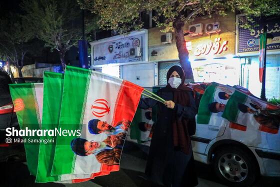 گزارش تصویری | سی‌وسومین شب حضور حماسی مردم مشهد در خیابان‌ها