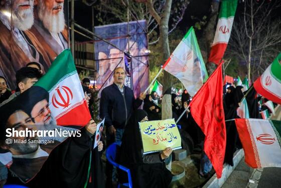 گزارش تصویری | سی‌وسومین شب حضور حماسی مردم مشهد در خیابان‌ها