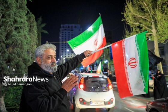 گزارش تصویری | سی‌وسومین شب حضور حماسی مردم مشهد در خیابان‌ها