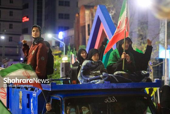 گزارش تصویری | سی‌وسومین شب حضور حماسی مردم مشهد در خیابان‌ها