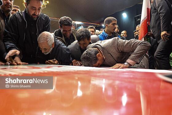 گزارش تصویری | تشییع پیکر مطهر ۳ شهید در مشهد