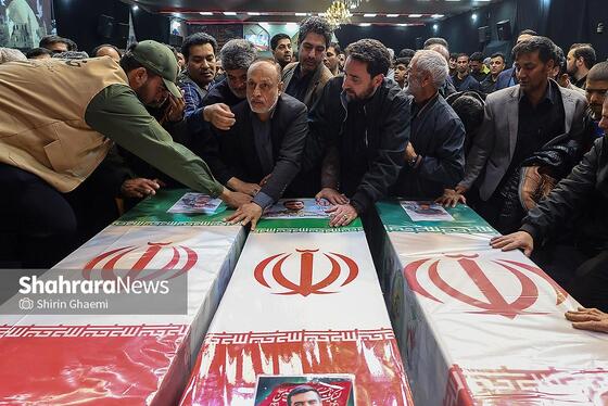 گزارش تصویری | تشییع پیکر مطهر ۳ شهید در مشهد