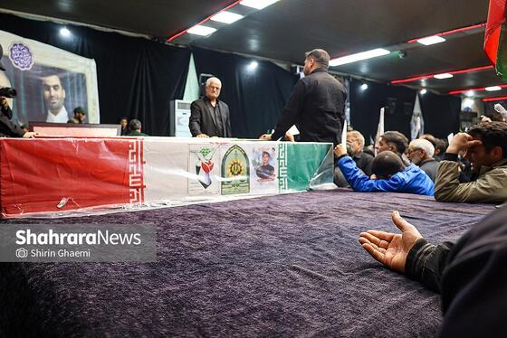 گزارش تصویری | تشییع پیکر مطهر ۳ شهید در مشهد