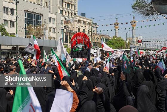 گزارش تصویری | تشییع پیکر مطهر ۳ شهید در مشهد