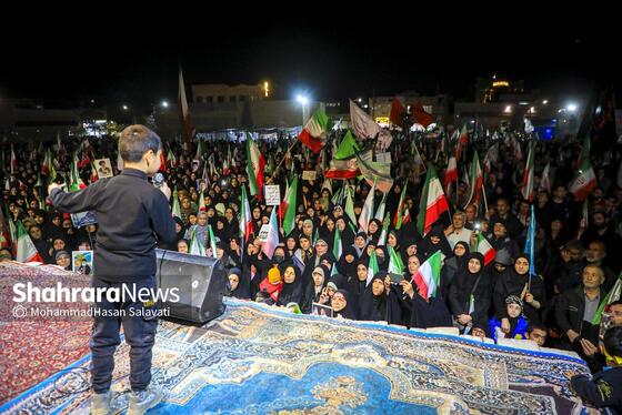 گزارش تصویری | موج سی‌ و چهارم حضور حماسی مردم مشهد در خیابان‌ها