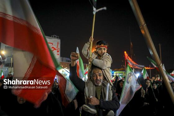 گزارش تصویری | موج سی‌ و چهارم حضور حماسی مردم مشهد در خیابان‌ها