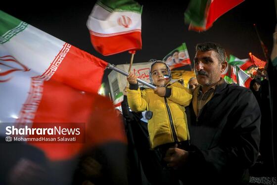 گزارش تصویری | موج سی‌ و چهارم حضور حماسی مردم مشهد در خیابان‌ها
