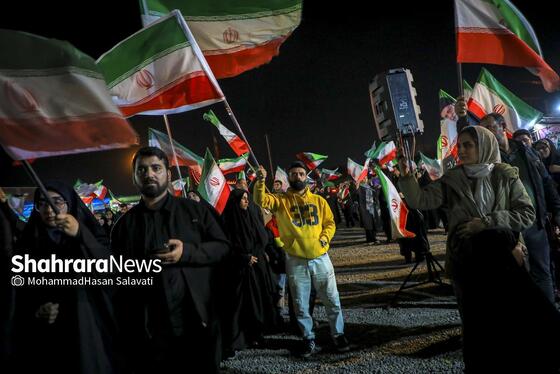 گزارش تصویری | موج سی‌ و چهارم حضور حماسی مردم مشهد در خیابان‌ها